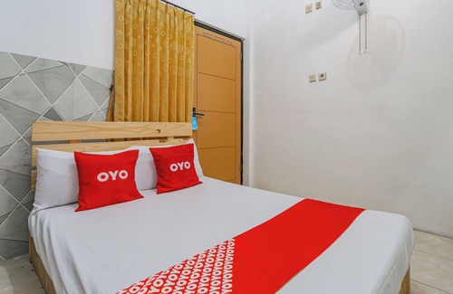 Dinoyo Hotel | OYO 94148 Forzando Hotel