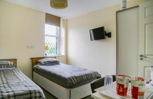 Accrington Hotel | OYO Castle Hotel, Accrington