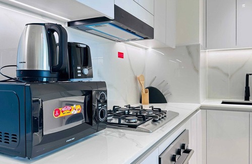 Al Barsha Apartment | OYO HOME 1458 Premium 1bed Apartment