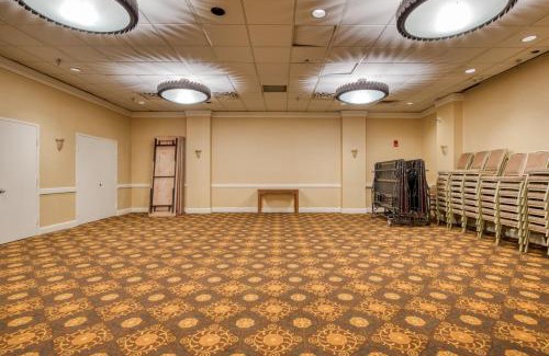 Ellendale Hotel | OYO Hotel Memphis TN I-40