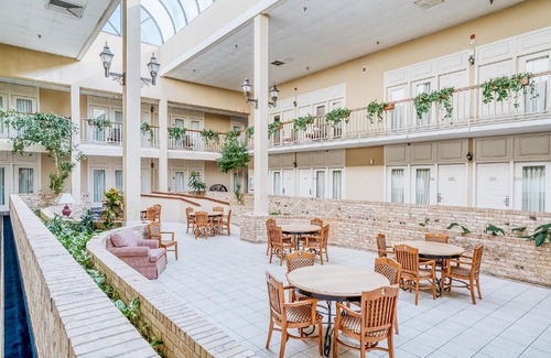 Monroe Hotel | OYO Hotel Monroe LA I-20