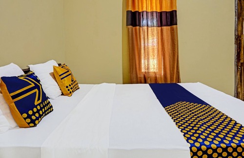 Sendang Hotel | OYO Life 91988 Azka Homestay Klayar