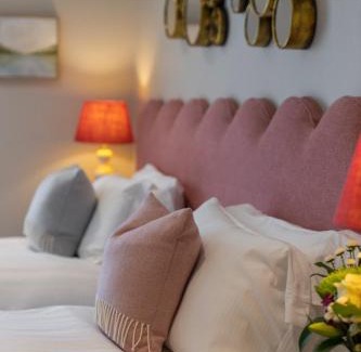 Mumbles Hotel | Oyster House
