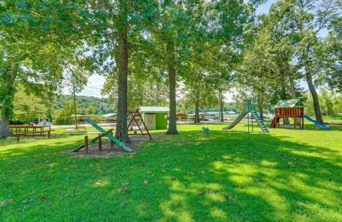Warsaw House | Ozarks Waterfront Home with Dock and Marina Access