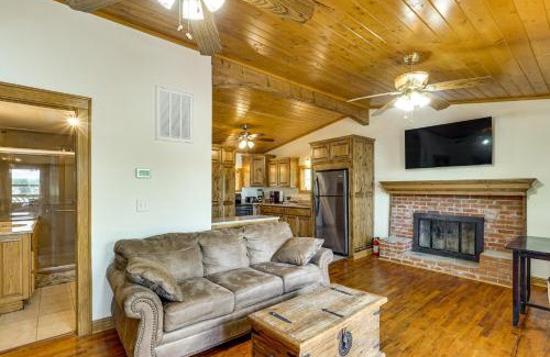 Warsaw House | Ozarks Waterfront Home with Dock and Marina Access