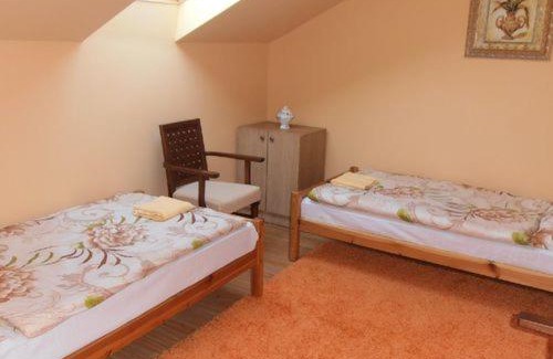 Pusztaszer Apartment | Pálya Vendégház