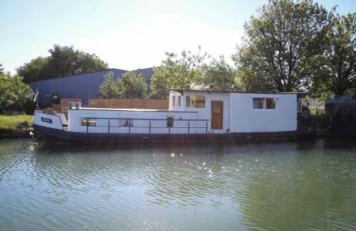 Eckwersheim House | Péniche Mon'ro