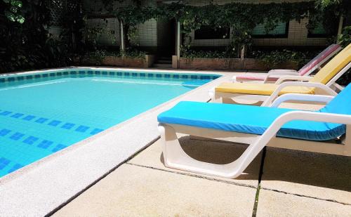 Ratchathewi Hotel | P.T. Court