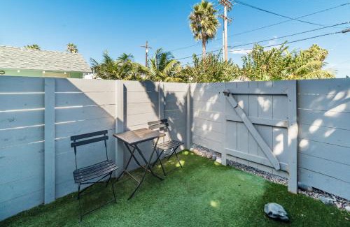 South Oceanside House | Pacific Bungalow in Oceanside with Backyard & Tiny House