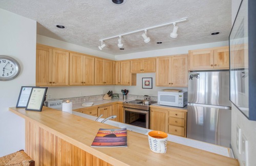 Shorepine Village House | Pacific City Beauty has Large Deck, Hot Tub, Spacious Bedrooms, Near Beach!