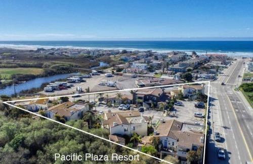 Oceano House | Pacific Plaza #204 - Eagles Nest - 1BdrmUp-K