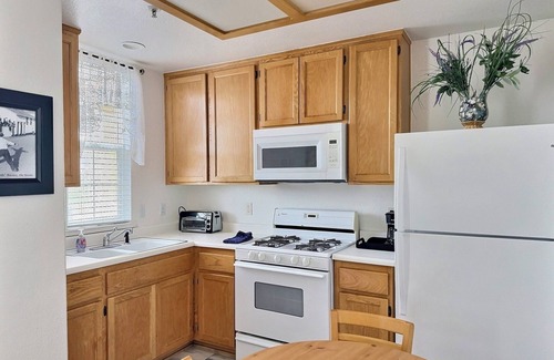 Oceano Condo | Pacific Plaza #307 Oceano Pismo Avila SLO