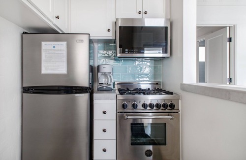 Oceanside Condo | Pacific Villa #1 | Relaxing Oceanfront Patio Views