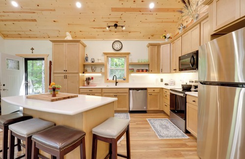 Conover House | Paddle, Play & Relax: Home w/Pioneer Lake Access!