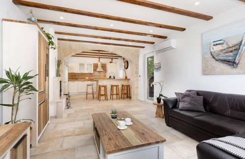 Garica House | Paesana Heritage House by Interhome