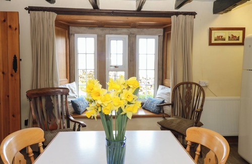 Haydon Bridge Cottage | PAGECROFT COTTAGE, family friendly, with a garden in Haydon Bridge
