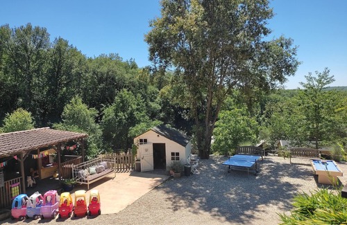 Catus Cottage | Pagel, "Soleil Levant" ground floor, with large garden and swimming pool