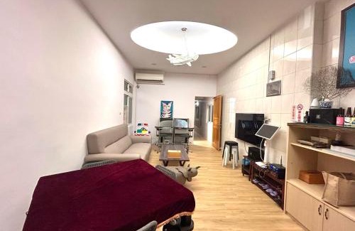 Xiaoliuqiu House | Painted Holiday