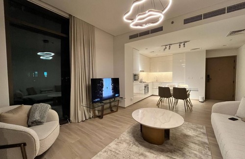 Dubai Apartment | Palace Dubai Creek Harbour Residences Skyline Apartment