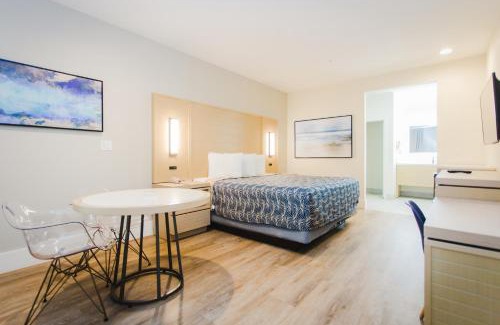 North Shore Hotel | Palace Inn Blue Federal Road