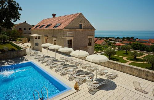 Gornji Kono Hotel | Palace Natali