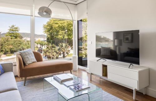 Antiguo Apartment | Palacio Miramar by FeelFree Rentals