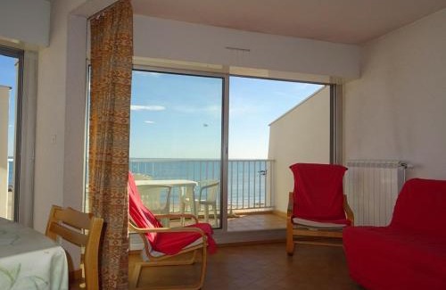 Palavas-les-Flots Apartment | Palavas F2 cabine dernier étage, double terrasse, parking privé - FR-1-559-22
