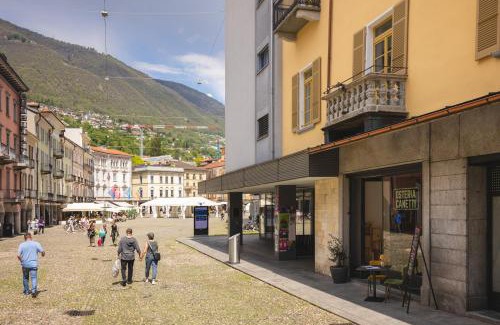 Locarno House | Palazzo Canetti Locarno - Piazza Grande - Suites & Rooms - Easy Self Check-In