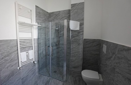 Margherita di Savoia House | Palazzo Novecento Panoramic Apartment 911