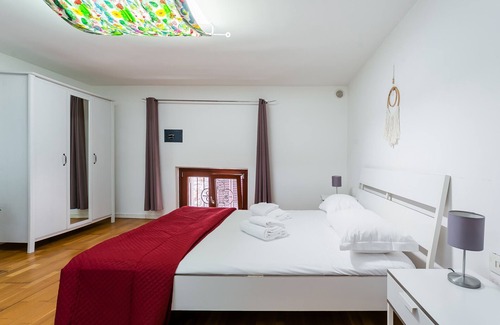 Old Town Bed & Breakfast | Palazzo San Rocco - Red Room by Wonderful Italy