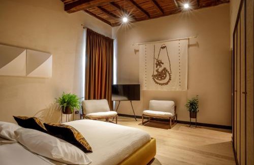 Monti House | Palazzo Serpe Suites near Colosseum