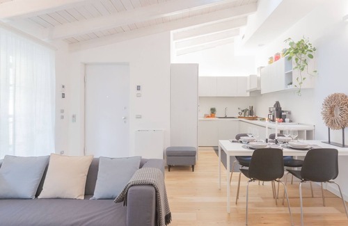 Como City Centre Apartment | Palazzo Tatti - Two Bedroom Apartment, Sleeps 4