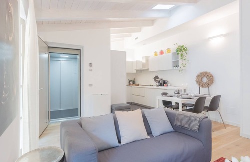 Como City Centre Apartment | Palazzo Tatti - Two Bedroom Apartment, Sleeps 4