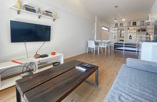 Villa Crespo Apartment | Palermo Queens Where Urban Chic Meets Bohemian Charm 01