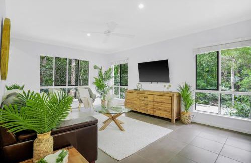 Palm Cove Hotel | Palm Cove Studio Apartments