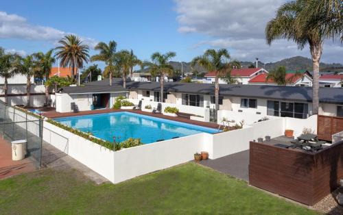Whangamata Hotel | Palm Pacific Resort & Motel