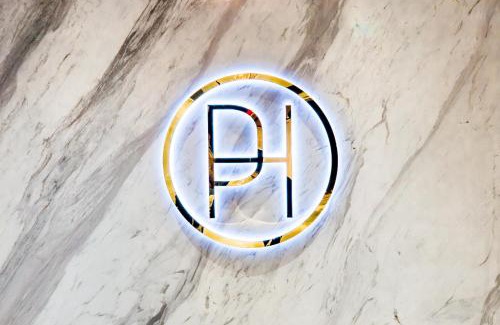 Central District Hotel | Palmer Hotel