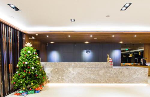 Central District Hotel | Palmer Hotel