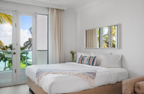 Puerta de Tierra Apartment | Palmera View Studio - Waterfront studio in the heart of San Juan