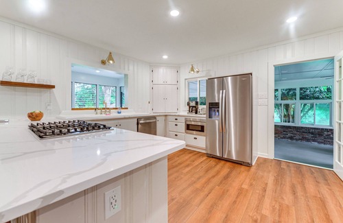 Palmetto Cottage | Palmetto Cottage w/Fire Pit, Game Table + More!