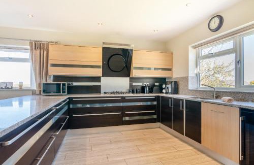 Blackburn House | Palms Cottage