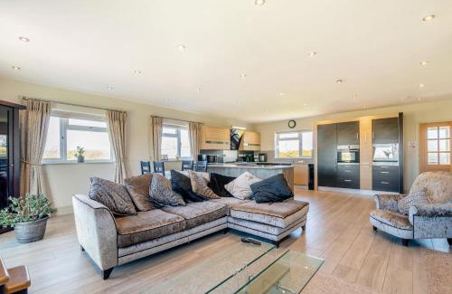Blackburn House | Palms Cottage