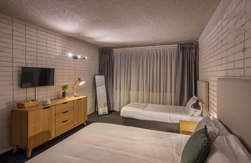 Greenacre Hotel | Palms Hotel