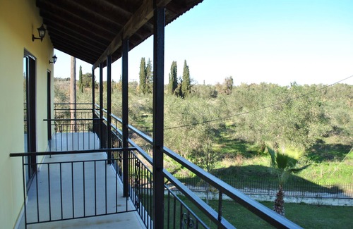 Kavos Apartment | Palmyra Studios in the Kavos,650m. beach,Wi-Fi, balcony,garden, an outdoor pool.