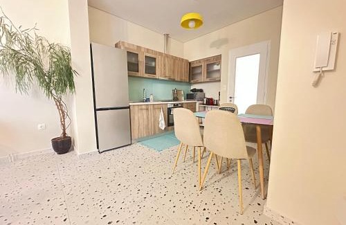 Peristeri Apartment | Paloma Lux Retreat-15' to Central Athens