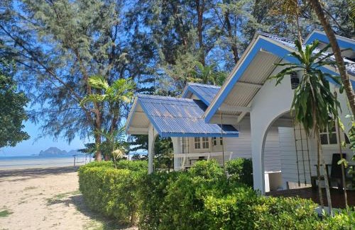 Khlong Hat Resort | PAN Beachfront Resort Krabi