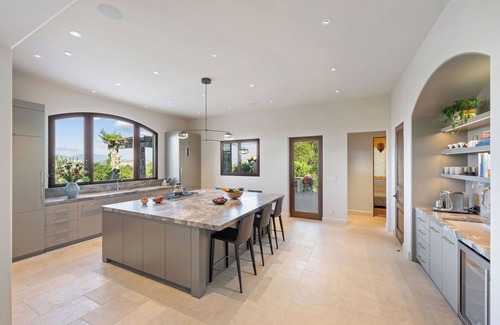 Healdsburg House | Panorama Estate - Classic Wine Country Villa in Healdsburg