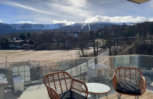 Bierutowice Apartment | Panorama Karkonoszy - Apartamenty KOMFORT z widokiem na Śnieżkę i Aquapark