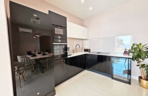 Bacvice Apartment | Panorama Prestige Penthouse- BEST LOCATION IN TOWN