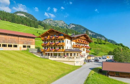 Grossarl House | Panorama Suite - Berghotel Alpenklang